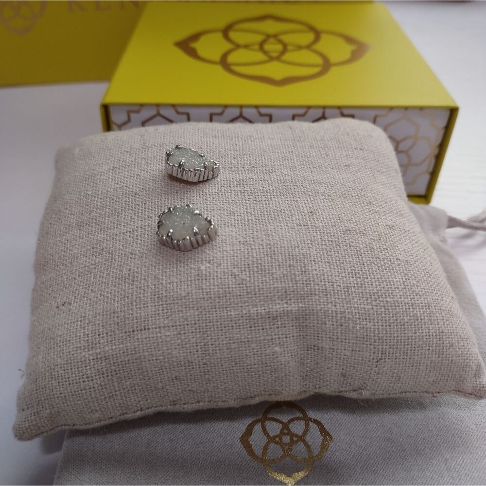 HP EUC Kendra Scott Tessa Iridescent Drusy Earrings - Picture 8 of 8